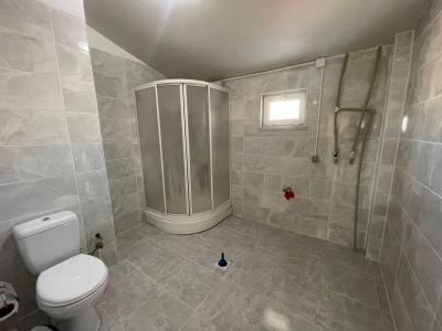 Pınarhisar Orta Mahalle'de Teraslı, Isı Yalıtımlı Kiralık 2+0 DAİRE