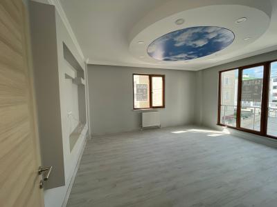 Pınarhisar Yaşam Evlerinde Masrafsız, Köşe 2+1 - Millet Bahçesi